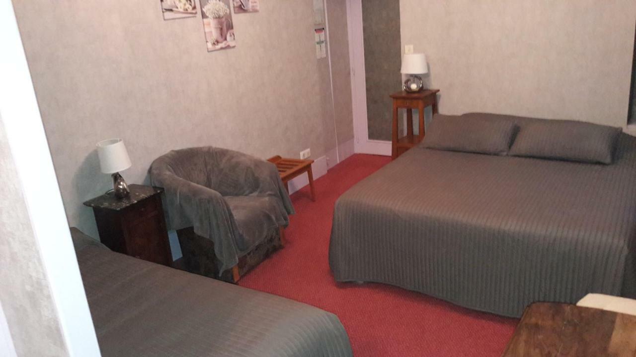 Logis Hotel Le Cor D'Argent Екстер'єр фото
