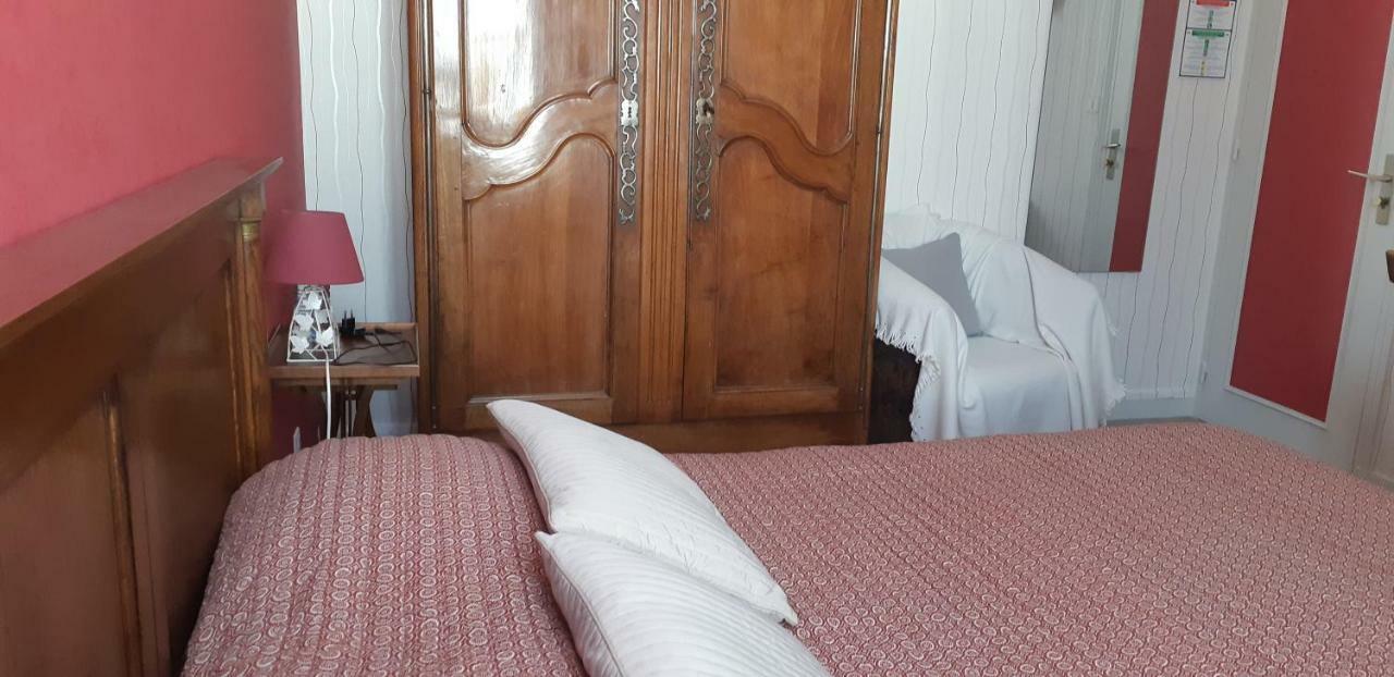 Logis Hotel Le Cor D'Argent Екстер'єр фото