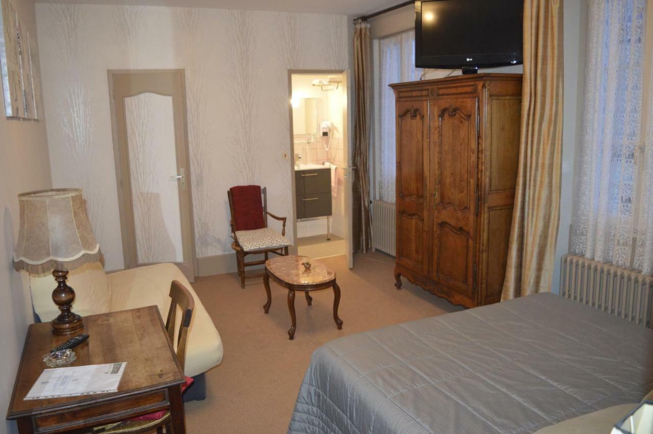 Logis Hotel Le Cor D'Argent Екстер'єр фото